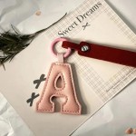 Washable Fashion Creative 26 English Leather Keychain Hanging Cartoon Pendant Keyring Bag Phone Key Chain Ring Decorations Accessory Gift