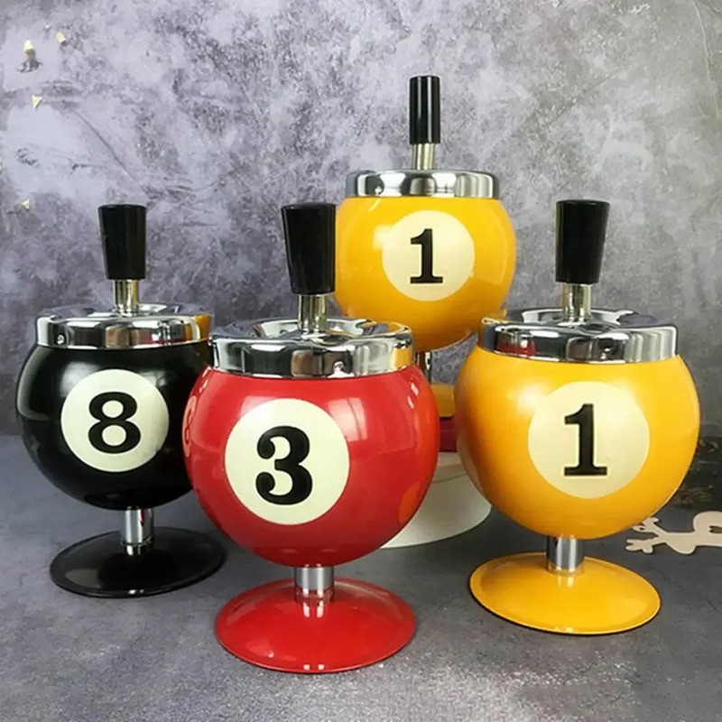 Durable Ash Case Large Windproof Heat Resistant Three Bayonets Lid Fashion Pool Billiard Ball Design Ashtray Ornament Bar