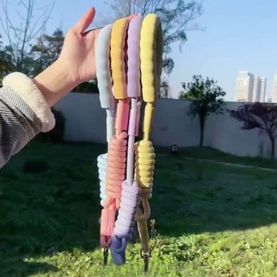 High Quality Summer Dopamine Dog Leashes Durable Cotton Handle Pet Training Rope Nylon Anti-Lost Traction Outdoor