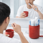 Hypoallergenic Leak-Proof Design Travel Toothbrush Cup Vented Portable Size