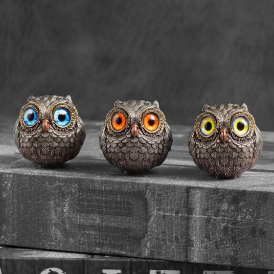 Washable Cartoon Cute Animal Owl Statue Big Eyes Handmade Realistic Feathers Metal Figurine Home Decor