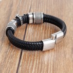 Brilliant Luxury Mens Bracelet Cross Titanium Steel Vintage Fashion Jewelry Leather Braided Trend Personality Selling Bangles