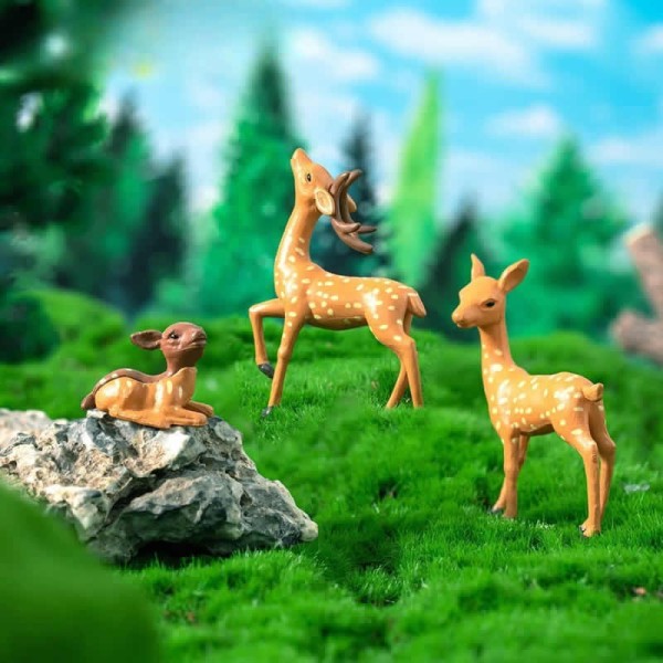 Weather Resistant Mini Plastic Sika Deer Statues Realistic Forest Animal Model DIY Fairy Garden Micro Scene Decor Home Lawn Craft Ornament