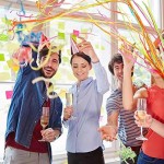 Comfortable Colorful Hand Throw Confetti Poppers Streamers No Mess Paper Crackers Wedding Birthday Party Supplies