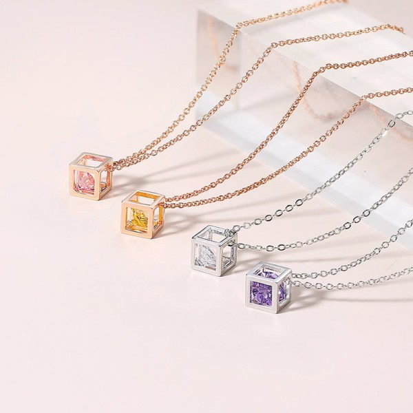 Aesthetic Korean‑Style Cube Pink Cubic Zirconia Charm Choker Necklace for Women, Rose‑Gold‑Tone Pendant Fashion Neck Jewelry