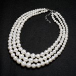 High Quality Fashion Handmade 3-layer Big White Simulated Pearl Necklace for Women's Mom Necklace Wedding Party Jewelry Gift