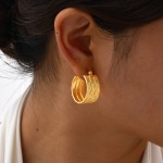 Vintage Hollow Butterfly Pendant Necklace Gold Color Long Chain Women Fashion Jewelry Party Gift