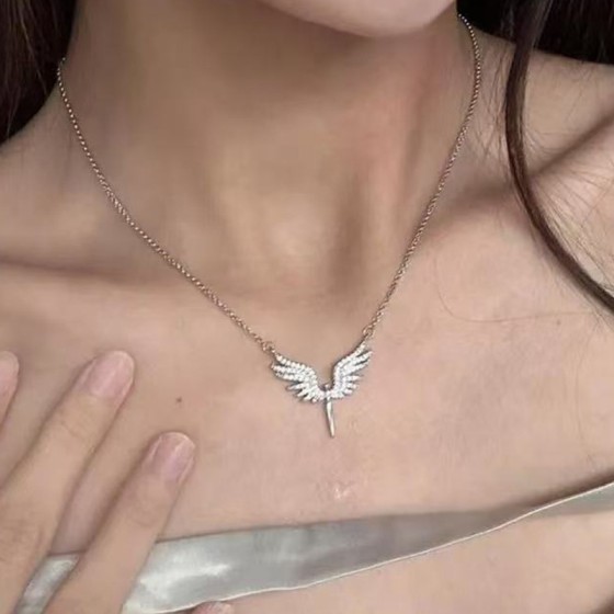 Rhinestone Angel Wing Necklace for Women