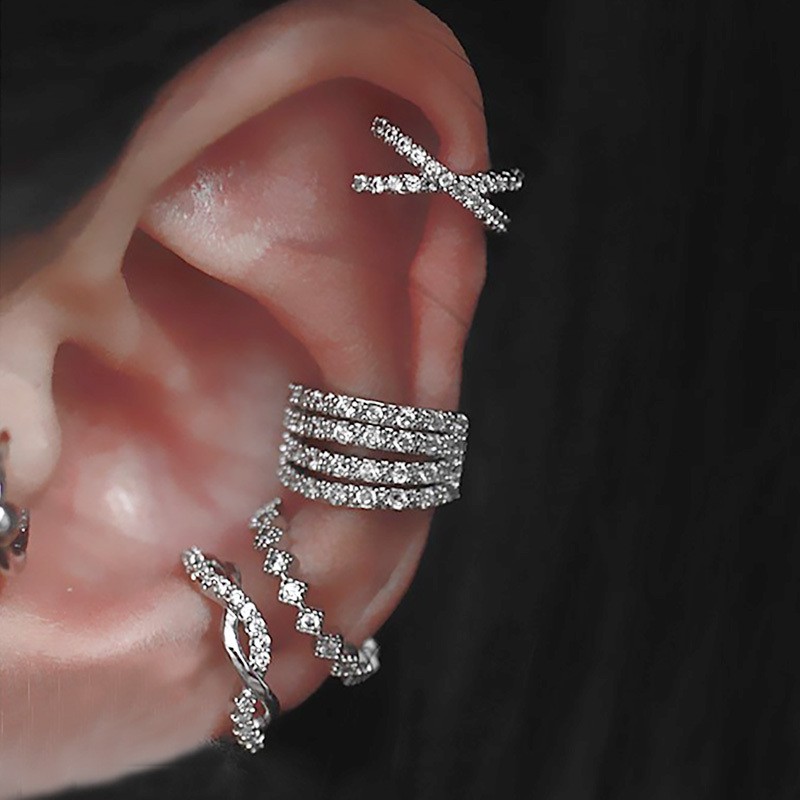 Fake Piercing Cartilage Ear Clip with Micro-Set Zircon, Silver Color