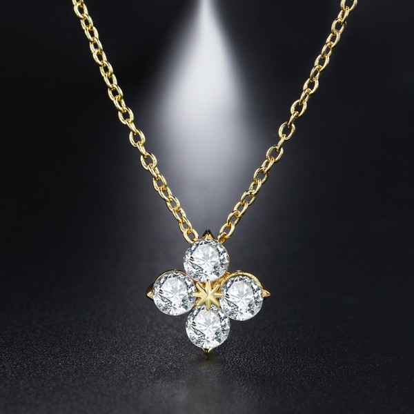 Crystal Flower Pendant Necklace for Women Gold Color Choker