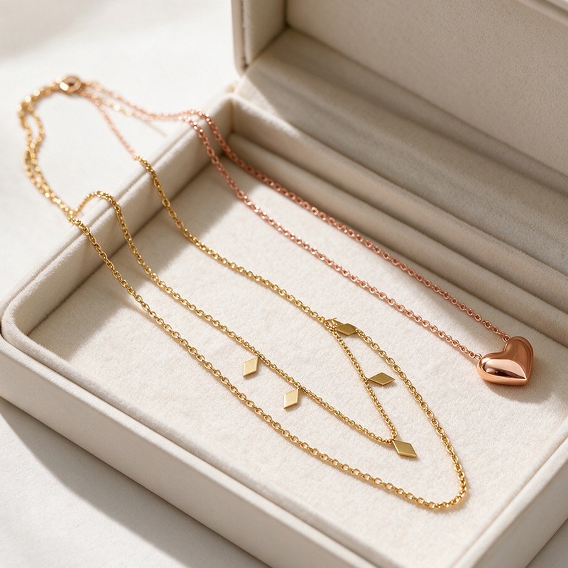Women's Multi-Layer Gold Rhombus Choker Necklace