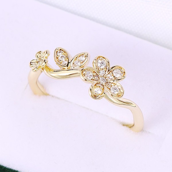 Adjustable Crystal Flower Ring for Women – Gold Tone Dainty Moissanite Style Jewelry