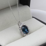 Rose Gold Green Crystal Pendant Necklace for Women