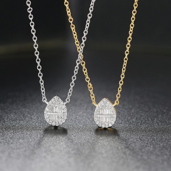 Crystal Waterdrop Pendant Necklace for Women, Gold Color Choker Chain