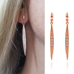 Peasecod-Shaped Rose Gold Cubic Zirconia Earrings for Women