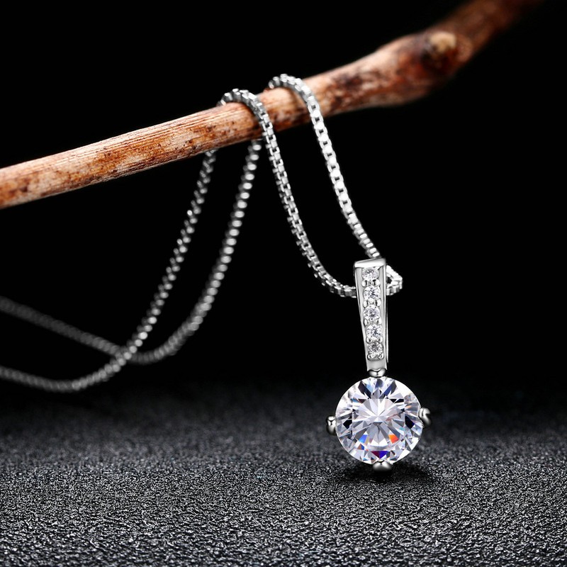 Classic Zircon Silver Pendant Choker Necklace with Austria Crystal
