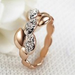 Leaf Shape Crystal Ring for Women Rose Gold Elegant Party Jewelry
