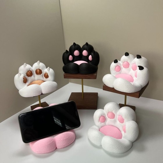 Cat Paw Desk Ornament & Phone Tablet Stand